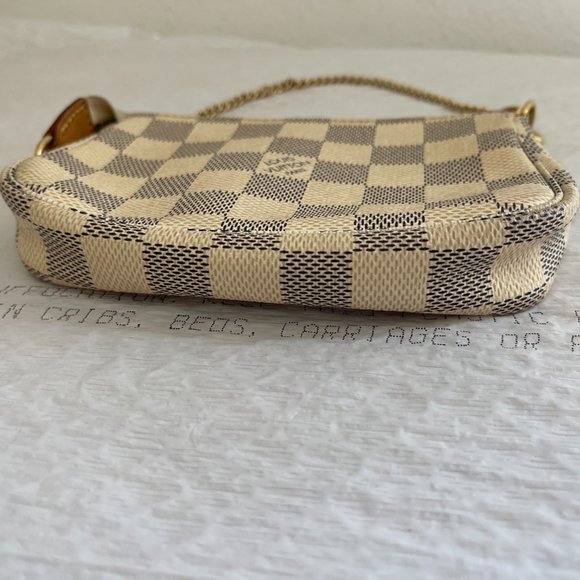 LOUIS VUITTON Damier Azur Mini Pochette Accessoires White - Picture 6 of 15